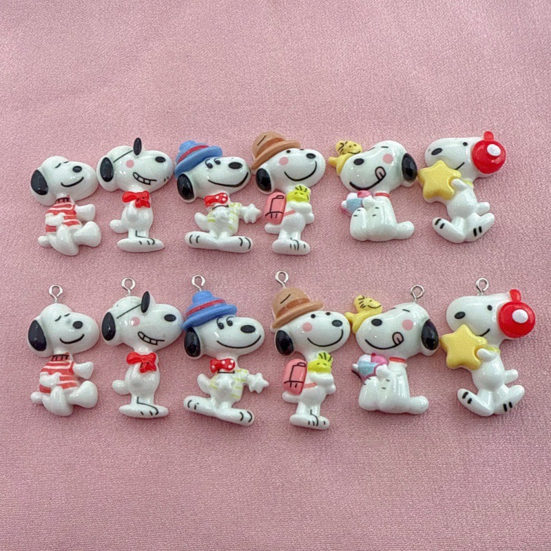 Resin Art Handmade - 10 Stück niedliche kleine Hundeanhänger aus
